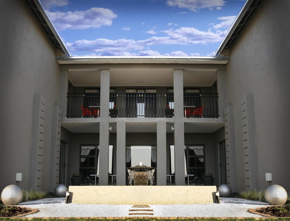 Altissimo Guesthouse Bloemfontein Quarto foto